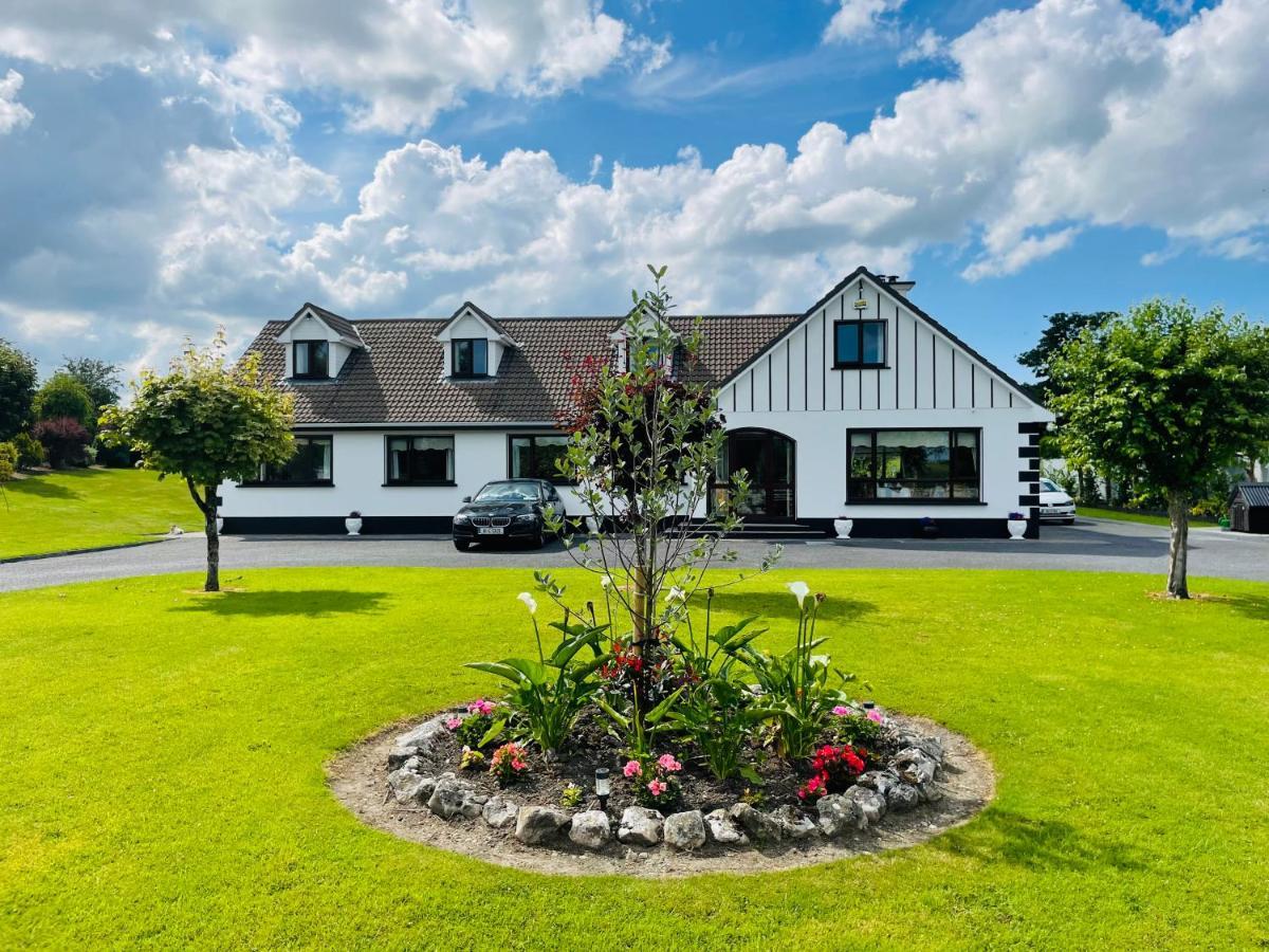 Cedar Lodge Self Catering Accommodation H91 Cf9D Gort Dış mekan fotoğraf